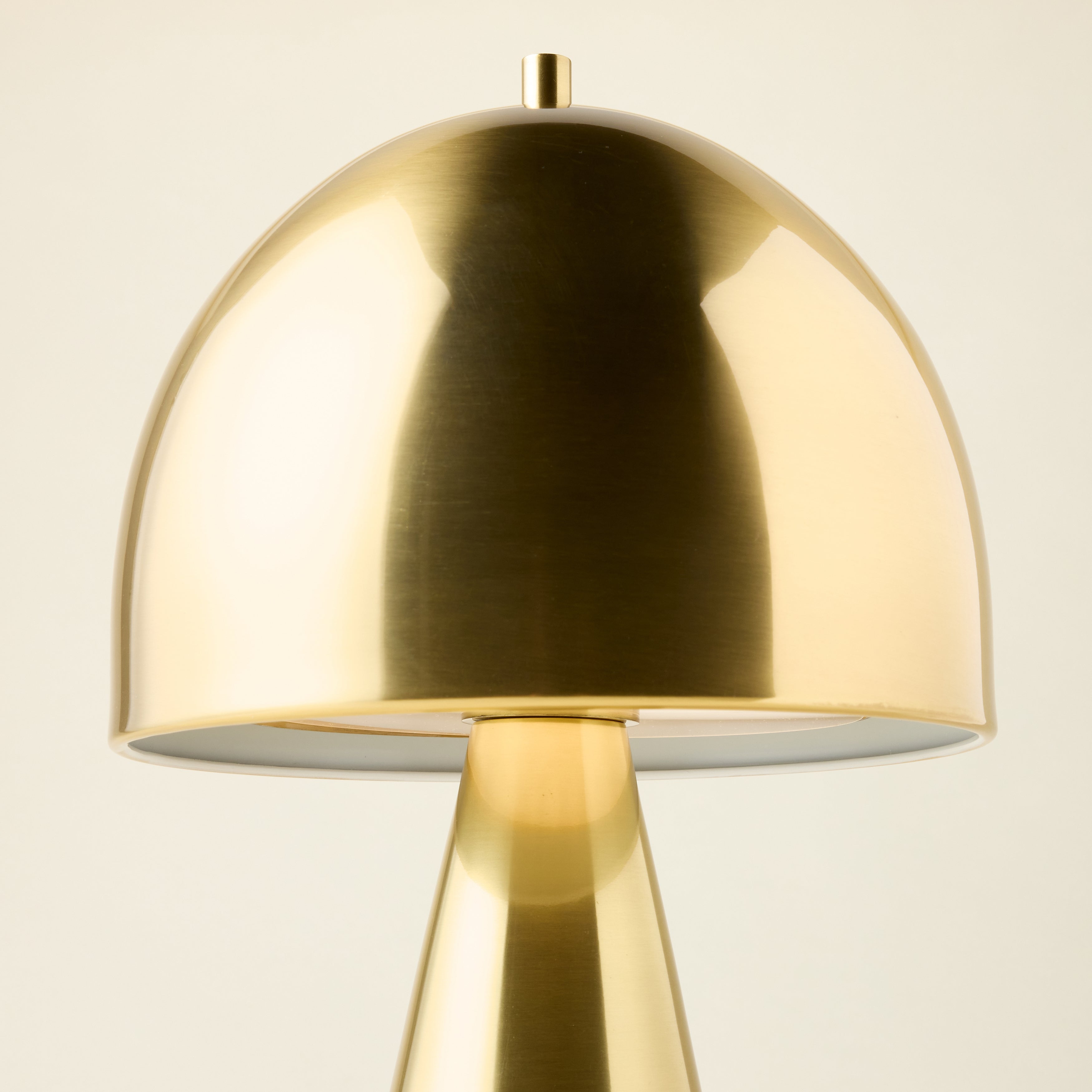 Hopkinton Rechargeable Table Lamp