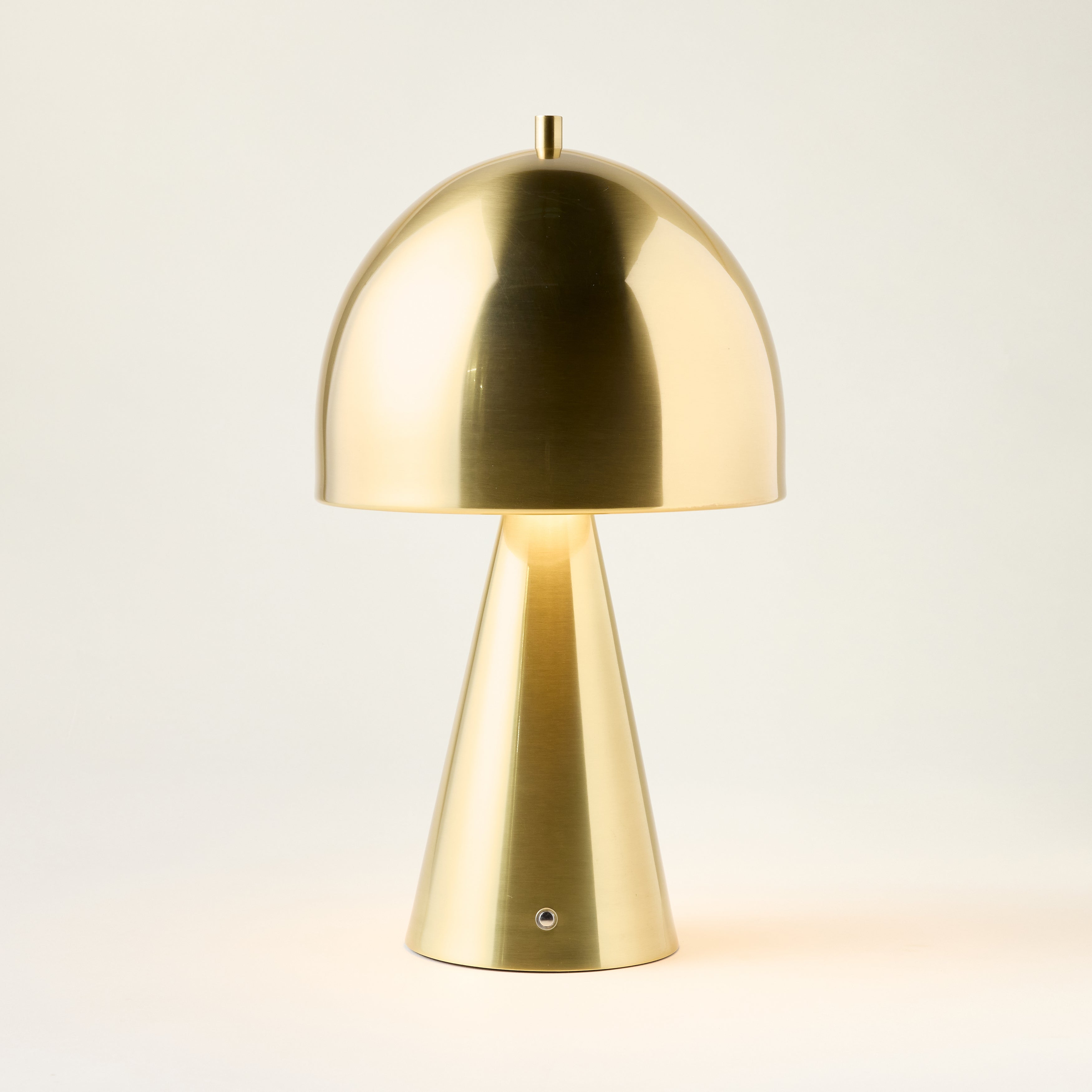 Hopkinton Rechargeable Table Lamp