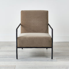 Aria Chair